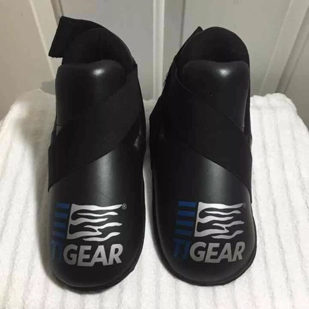 Tiger Schulmann sparring boots